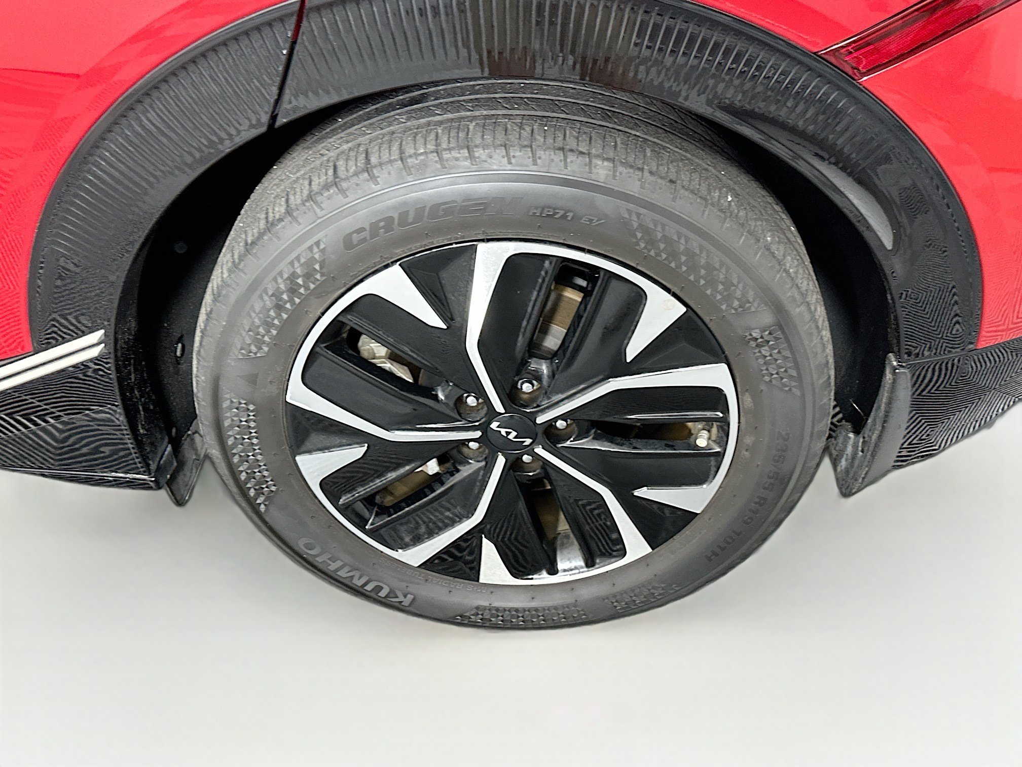Used 2023 Kia EV6 Wind RWD image 11