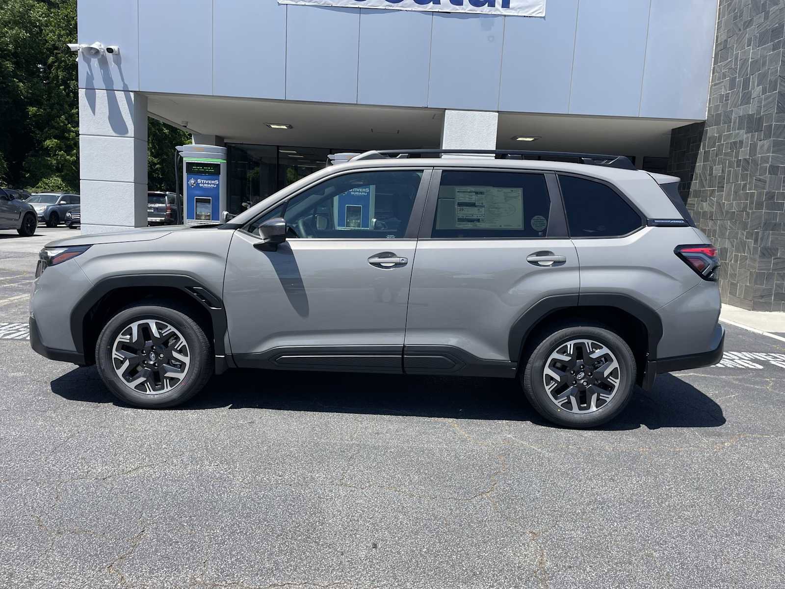 New 2026 Subaru Forester Premium AWD/4WD image 2