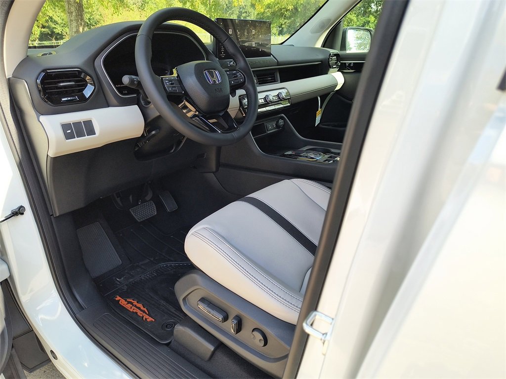 New 2026 Honda Passport RTL image 2