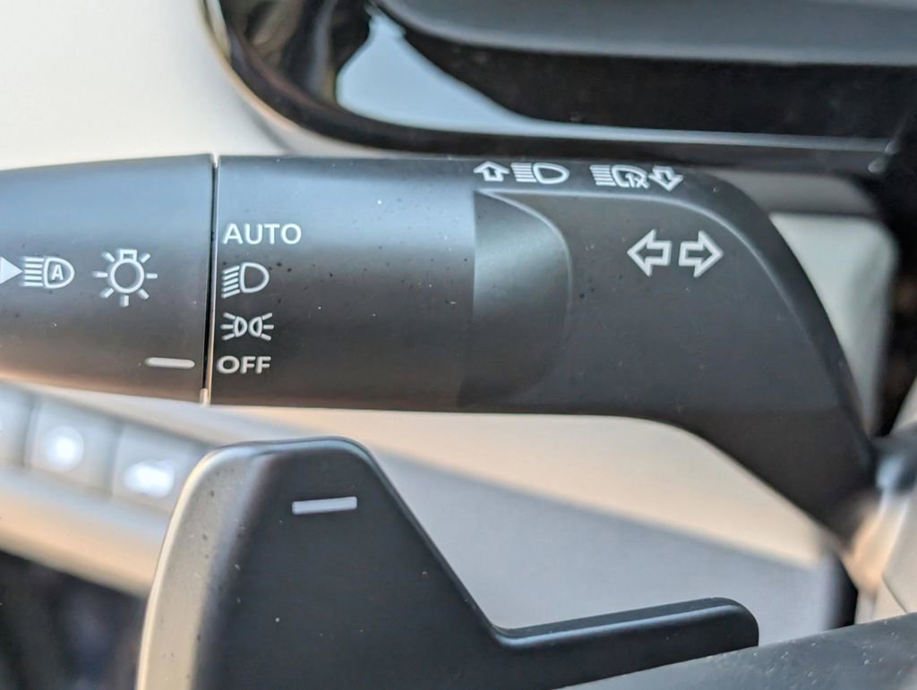 New 2026 Nissan Pathfinder SL FWD image 23