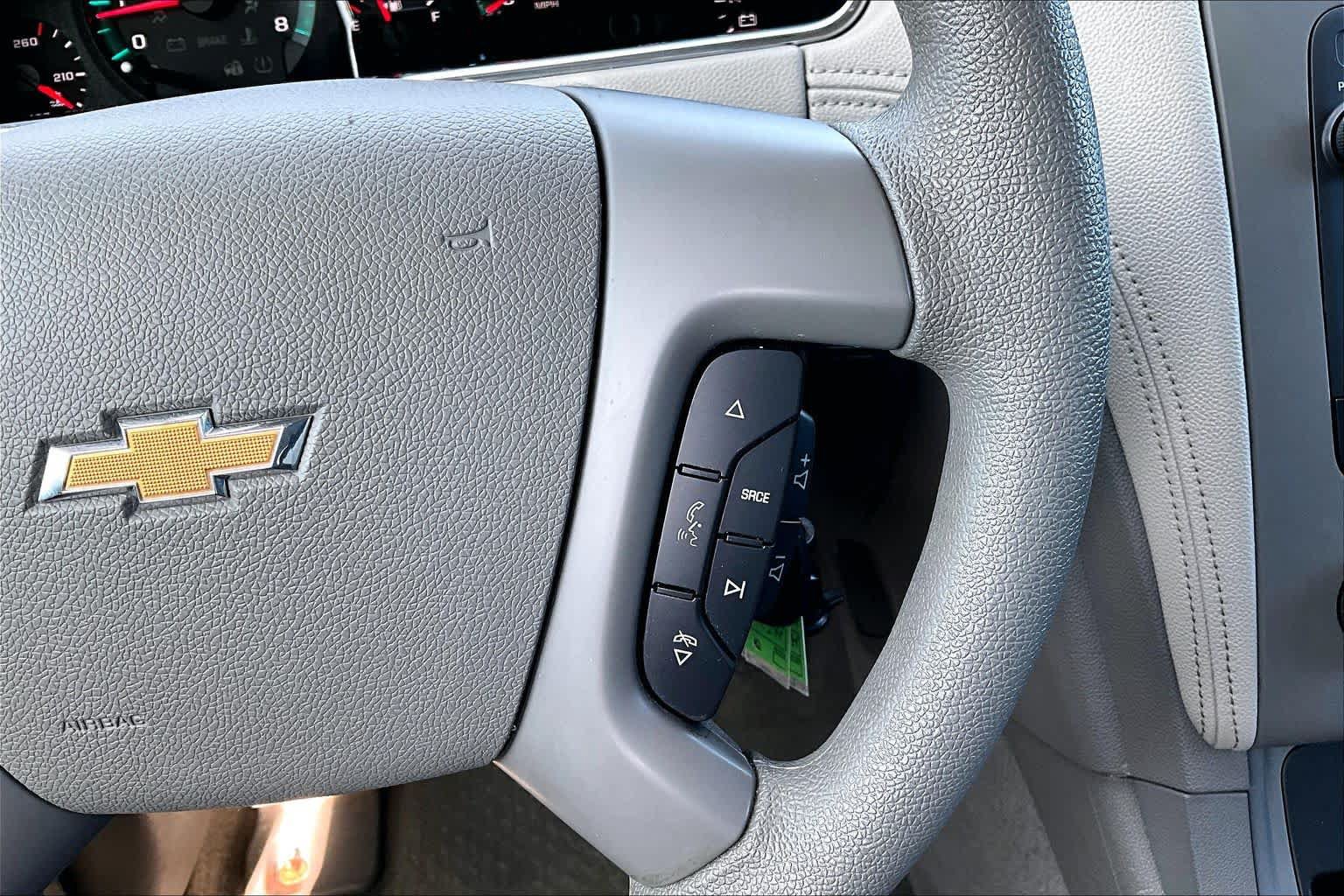 Used 2017 Chevrolet Traverse LS FWD image 24