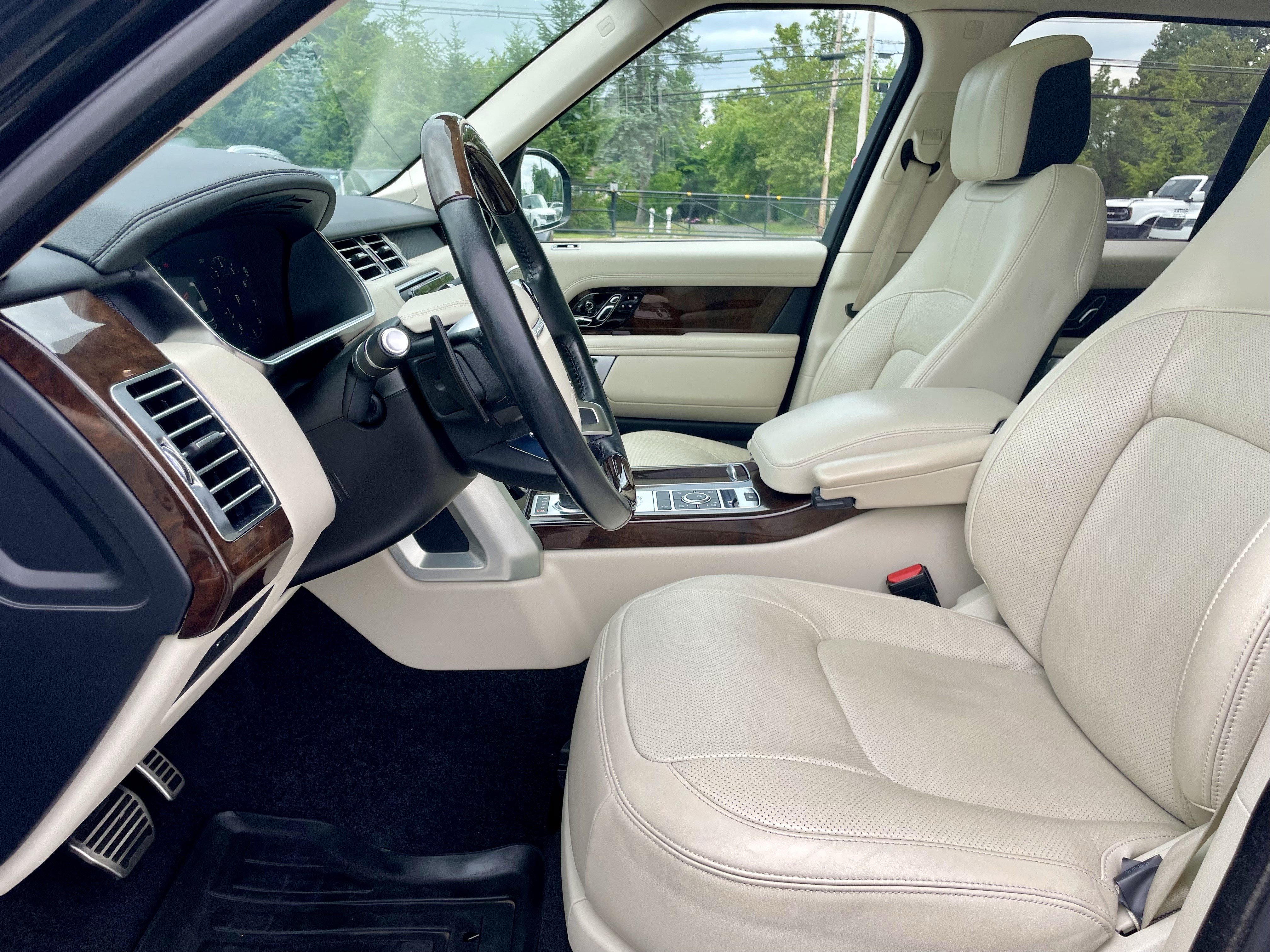 Used 2021 Land Rover Range Rover Westminster Edition AWD/4WD image 14