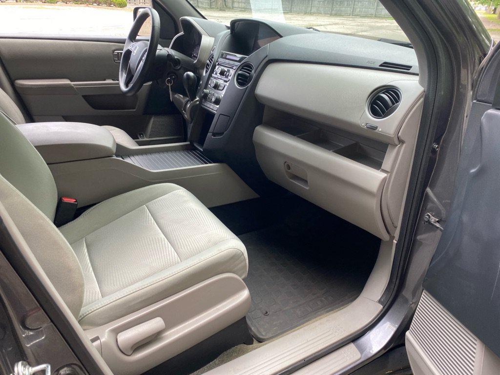 Used 2015 Honda Pilot LX image 25