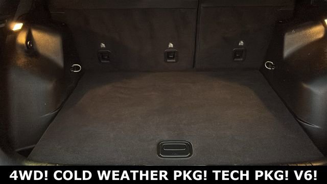 Used 2019 Jeep Cherokee Trailhawk w/ Cold Weather Group image 31