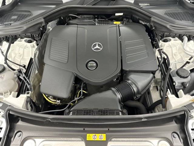 Used 2026 Mercedes-Benz GLC 300 4MATIC image 10