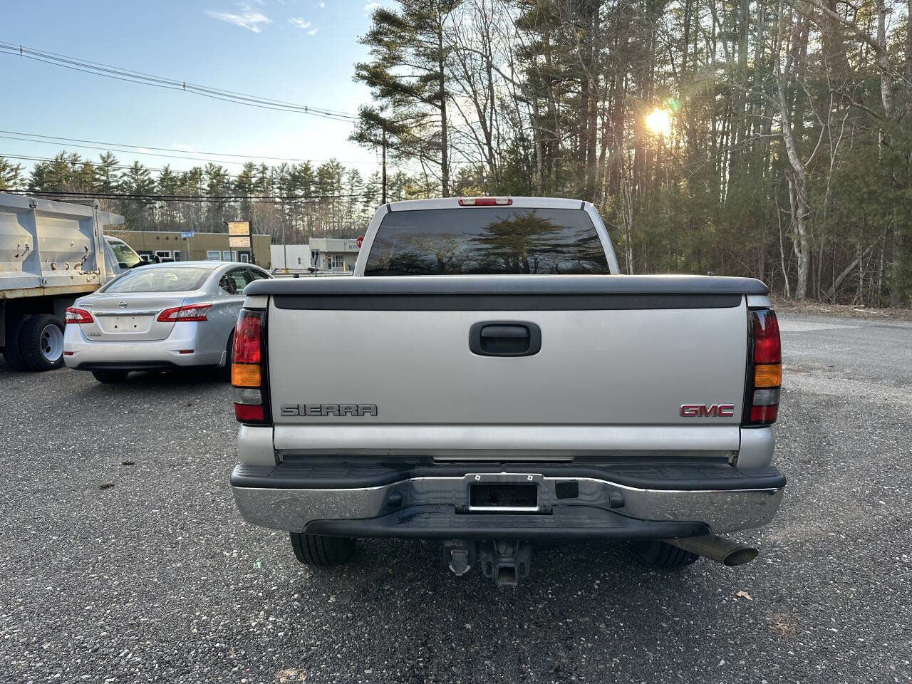 Used 2007 GMC Sierra 2500 SLE w/ Snow Plow Prep Package image 7