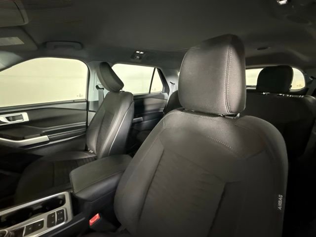 Used 2020 Ford Explorer XLT image 5