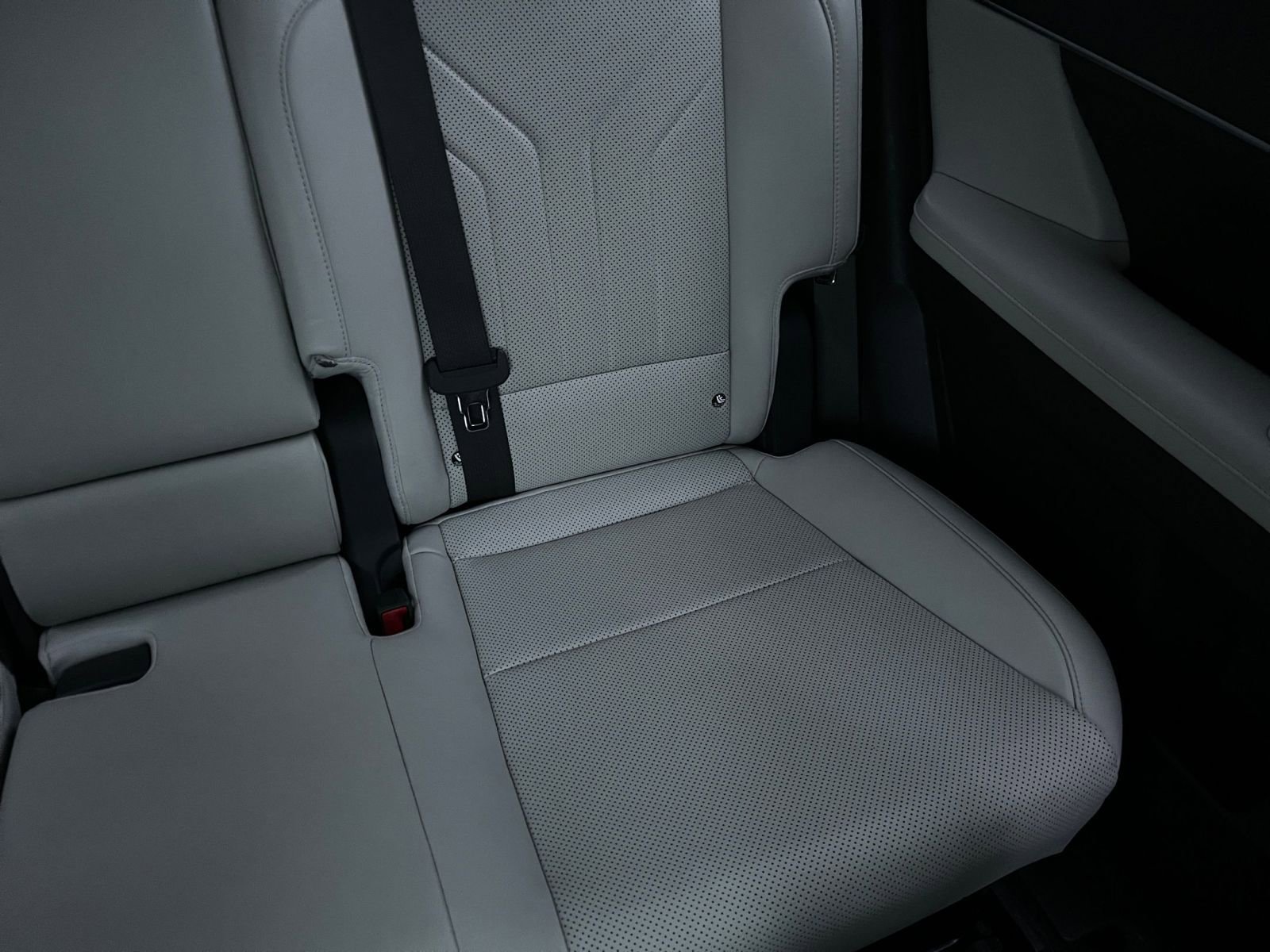 Used 2025 Hyundai Santa Fe SEL image 40