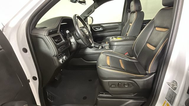 Used 2022 GMC Yukon XL AT4 AWD/4WD image 11