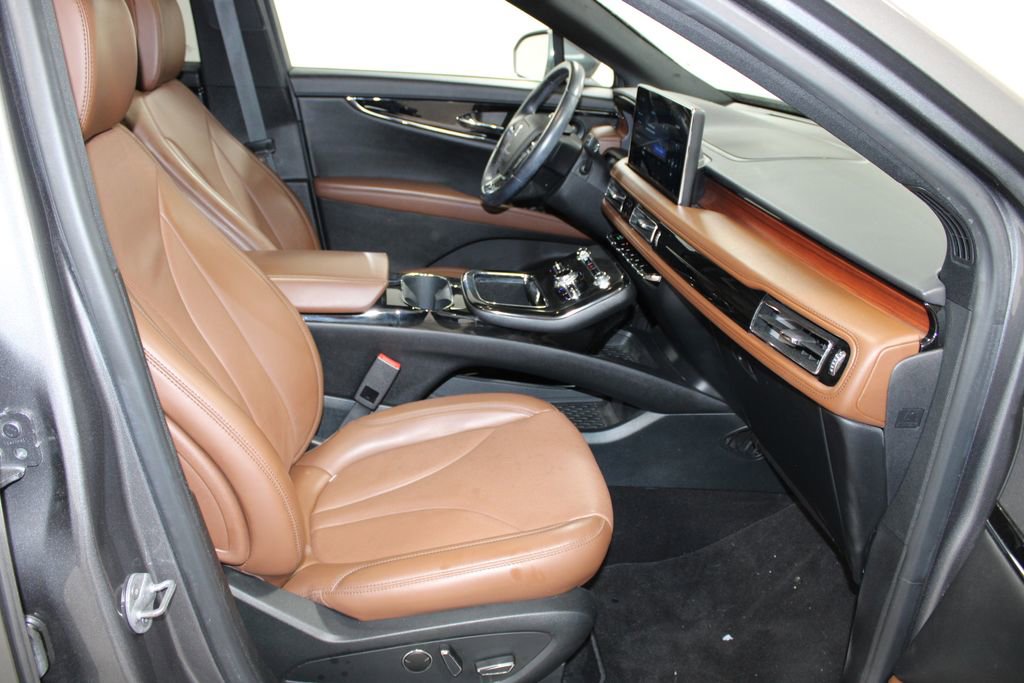 Used 2022 Lincoln Nautilus Reserve w/ Equipment Group 201A image 29