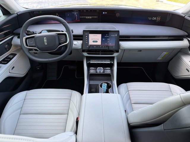New 2026 Lincoln Nautilus Reserve AWD/4WD image 24