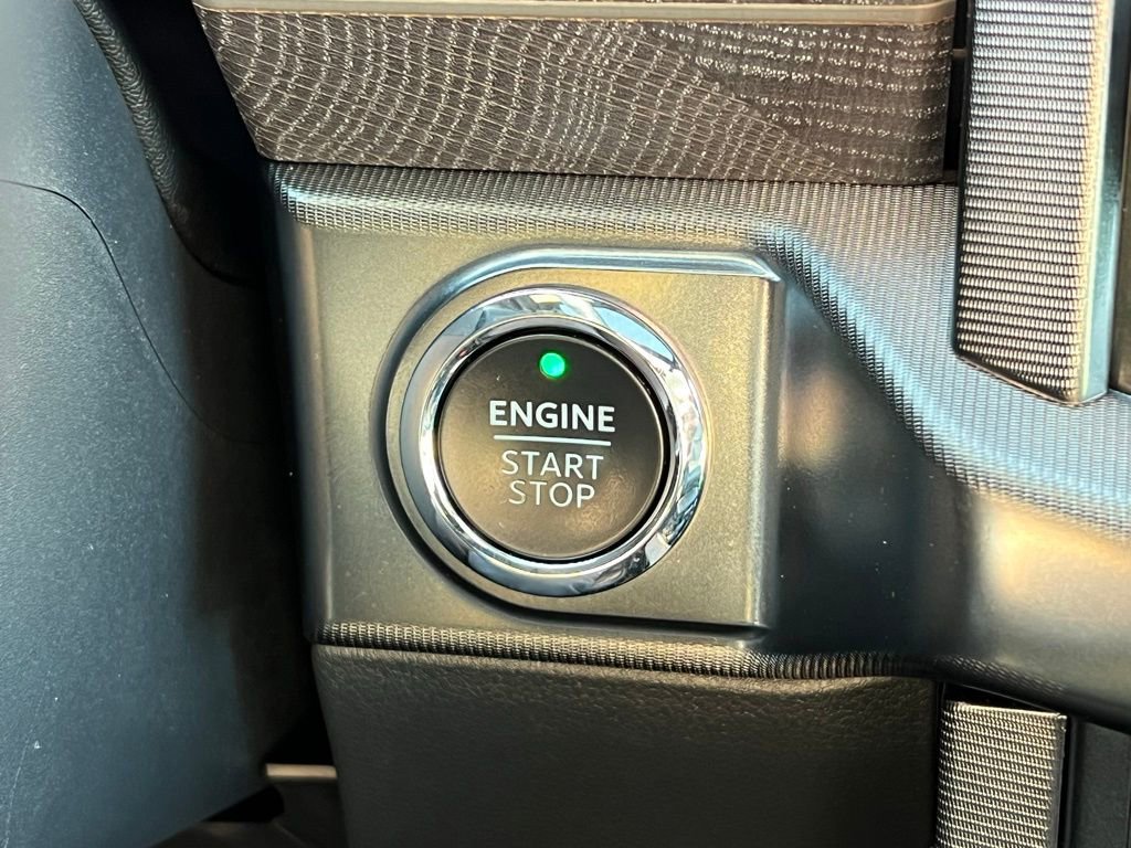 Used 2023 Ford F150 Platinum w/ Equipment Group 701A High AWD/4WD image 38