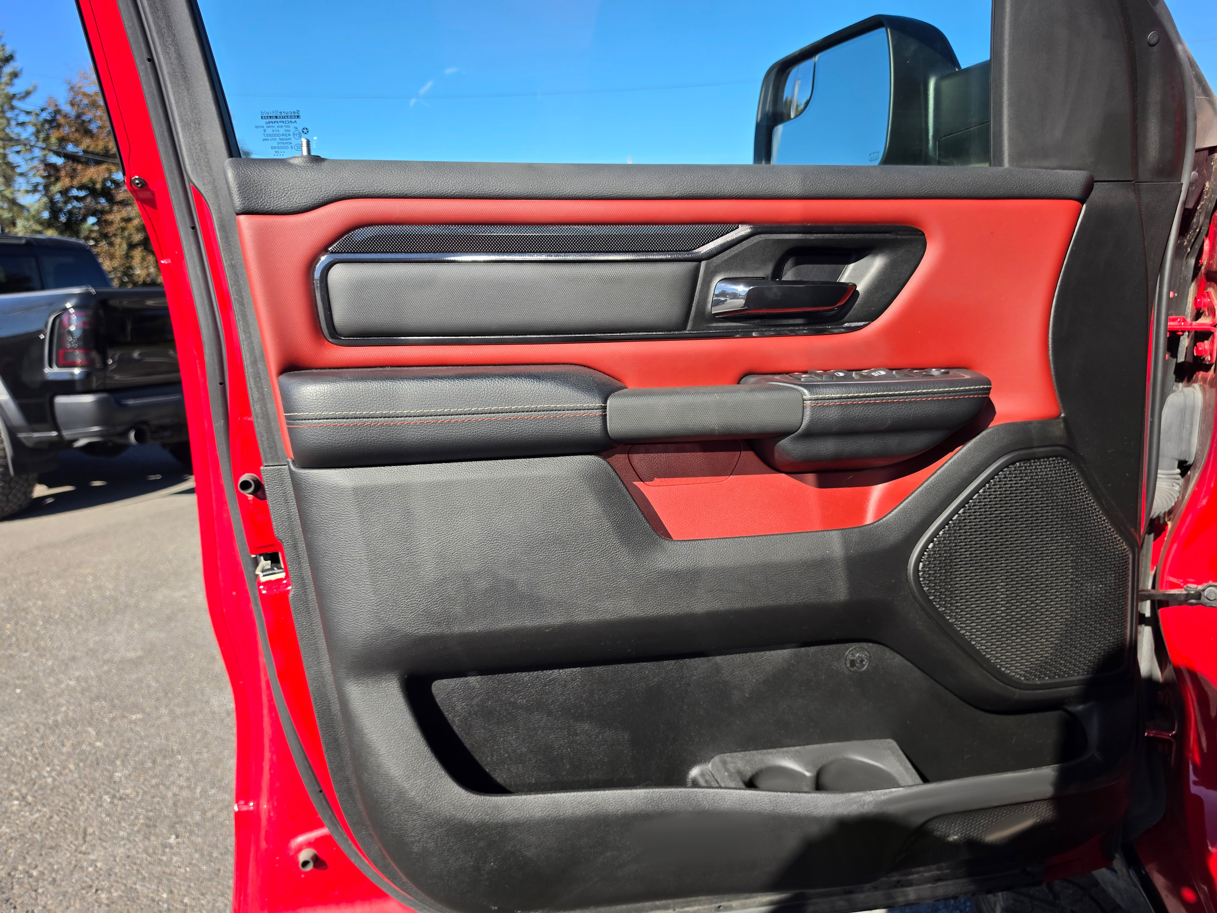 Used 2022 RAM 1500 TRX AWD/4WD image 17