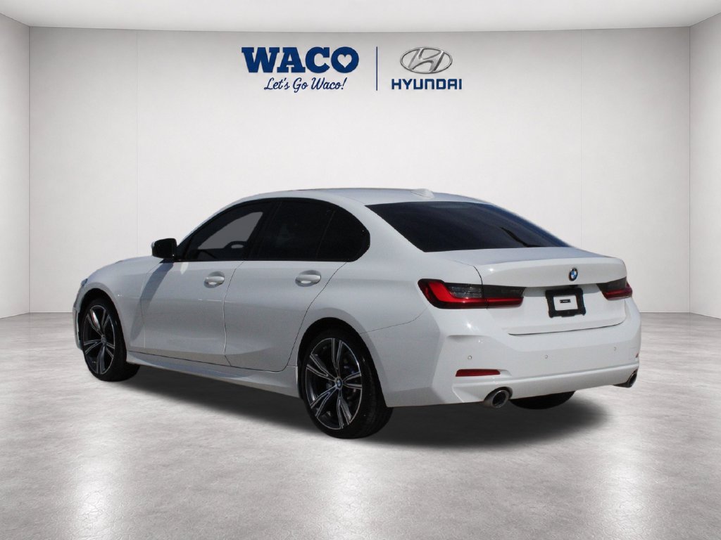 Used 2023 BMW 330i Sedan w/ Driving Assistance Package RWD image 8