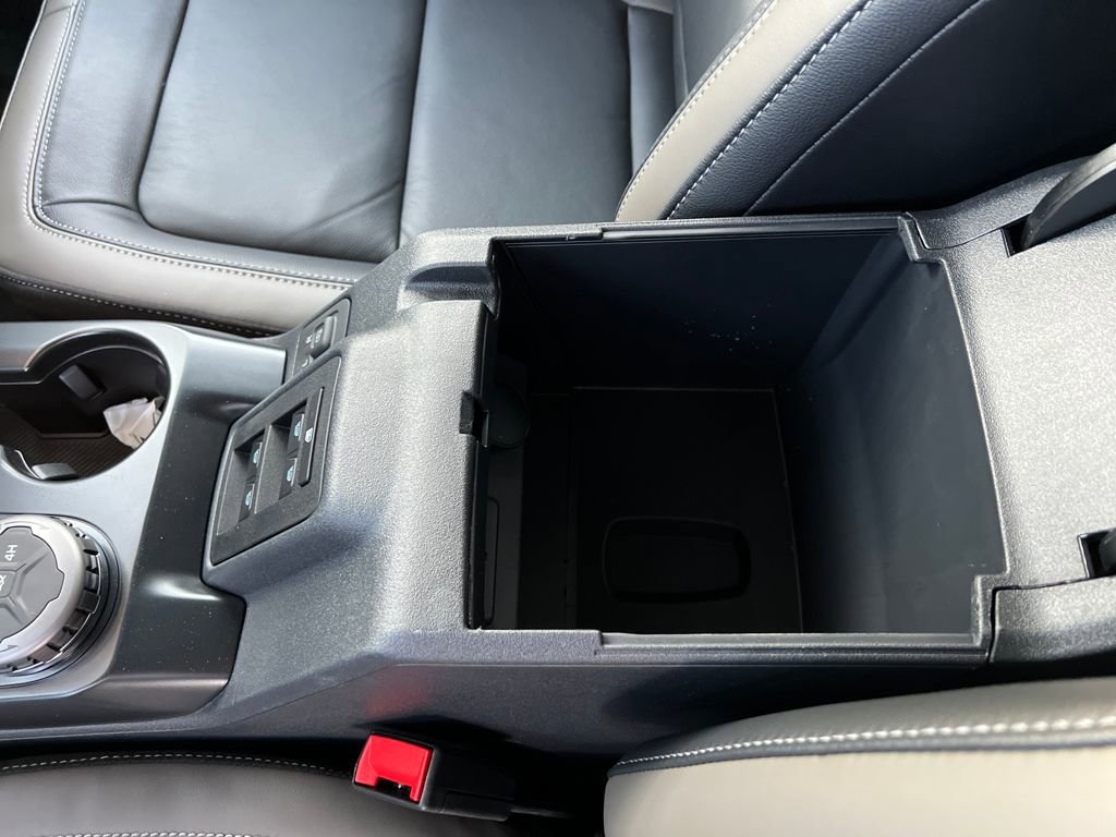 New 2025 Ford Bronco Outer Banks image 16