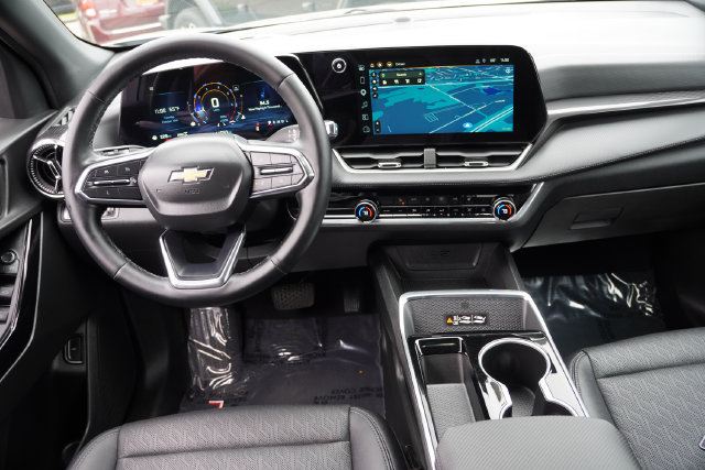 Used 2025 Chevrolet Equinox LT w/ Convenience Package II AWD/4WD image 19