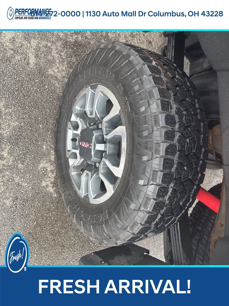 Used 2022 GMC Sierra 2500 AT4 w/ AT4 Preferred Package image 11