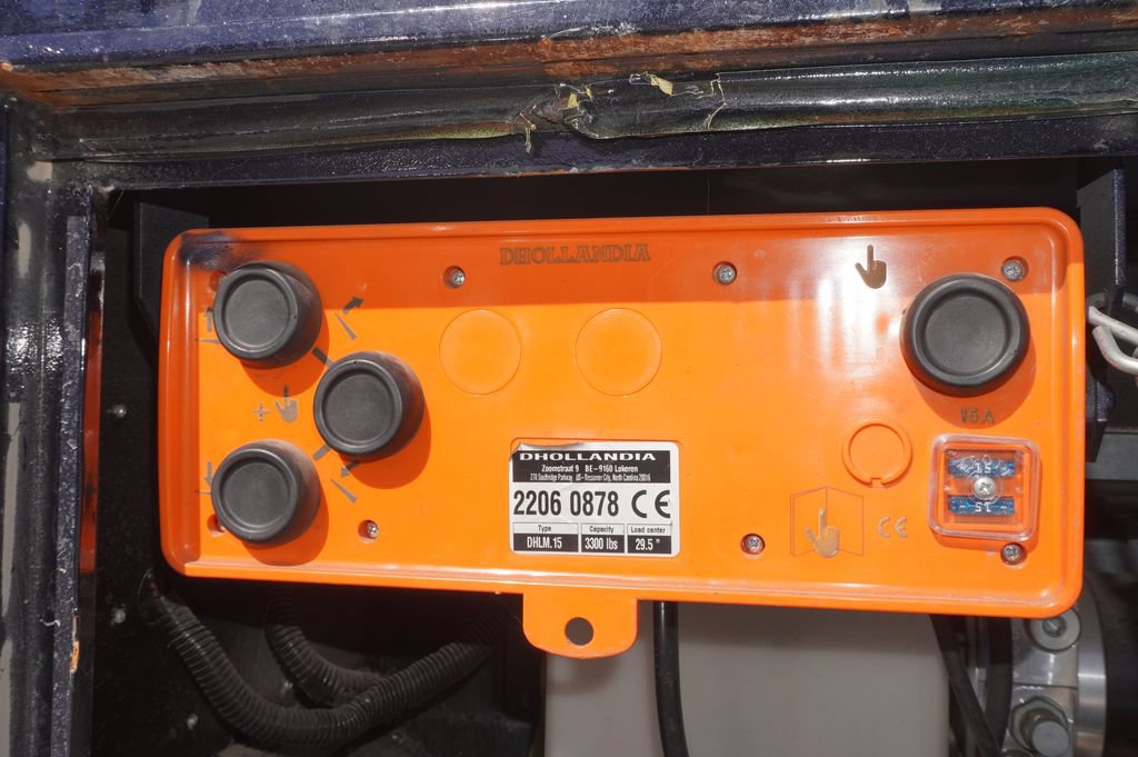 Used 2024 Ford E-450 and Econoline 450 Super Duty w/ Power Windows & Locks Group RWD image 26