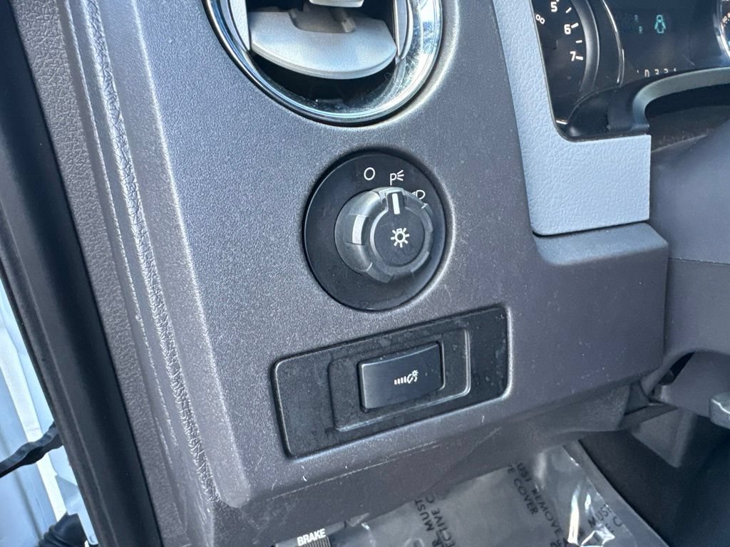 Used 2011 Ford F150 XLT AWD/4WD image 26