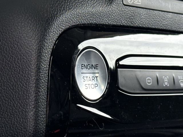 New 2026 Ford Escape SE w/ Class II Trailer Tow Package image 44