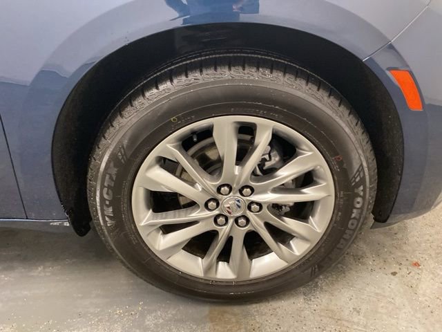 Used 2023 Buick Enclave Avenir w/ Trailering Package, 5000 lbs. image 33