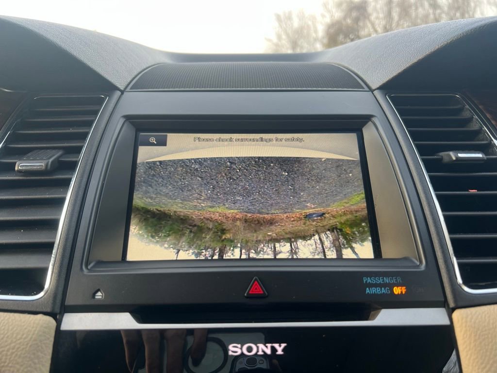 Used 2015 Ford Taurus Limited w/ Equipment Group 301A image 22