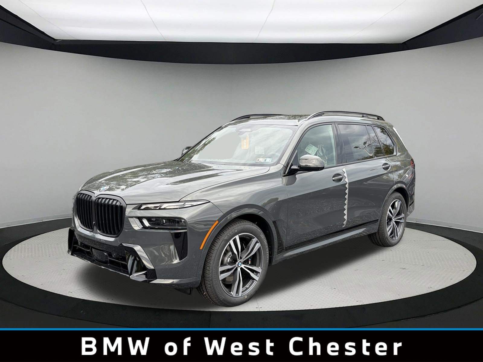 New 2027 BMW X7 xDrive40i w/ M Sport Package