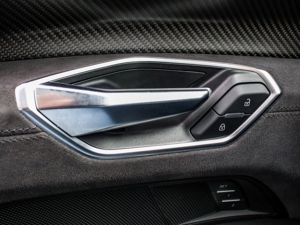 Used 2022 Audi e-tron GT Prestige w/ Prestige Package image 9