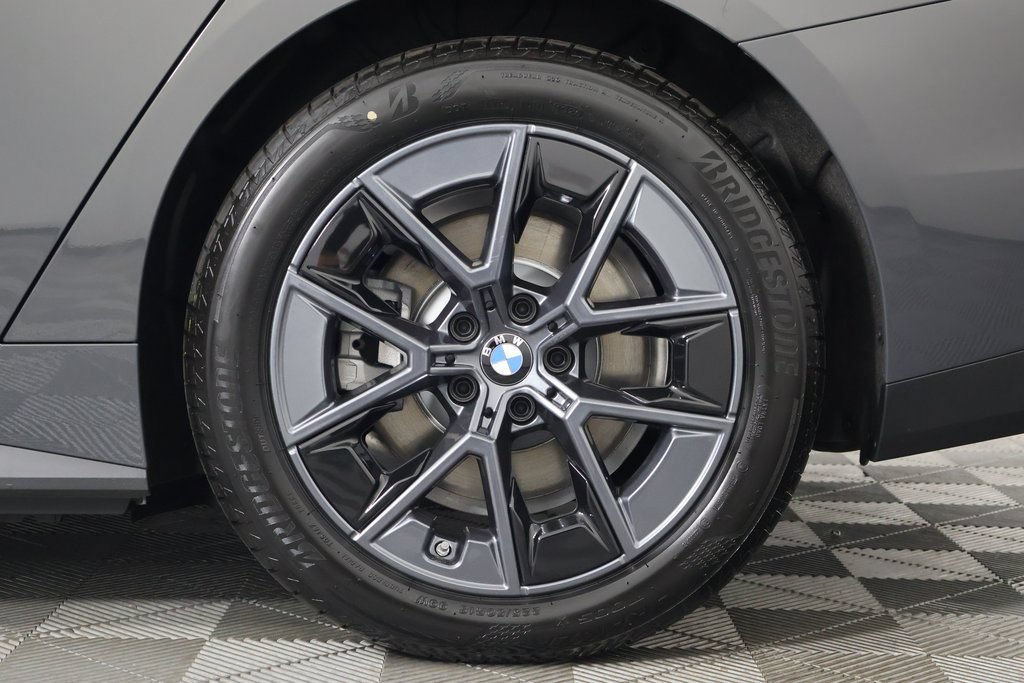 New 2026 BMW i4 eDrive40 w/ Premium Package RWD image 10