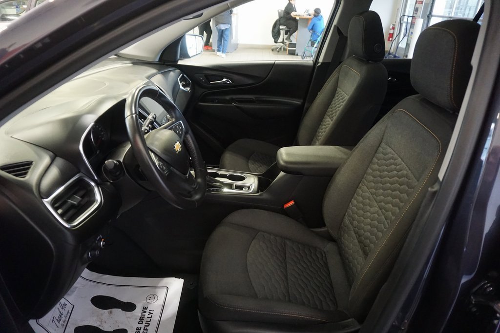 Used 2018 Chevrolet Equinox LT w/ Sun & Infotainment Package image 21