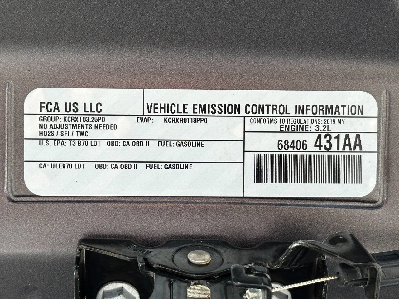 Used 2019 Jeep Cherokee Limited image 30