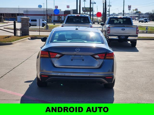 Used 2024 Nissan Altima 2.5 SV image 5