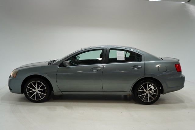 Used 2009 Mitsubishi Galant ES image 4