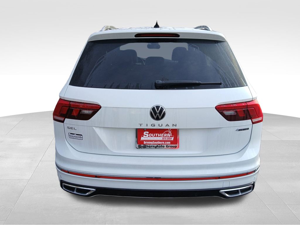 Used 2022 Volkswagen Tiguan SEL R-Line image 10