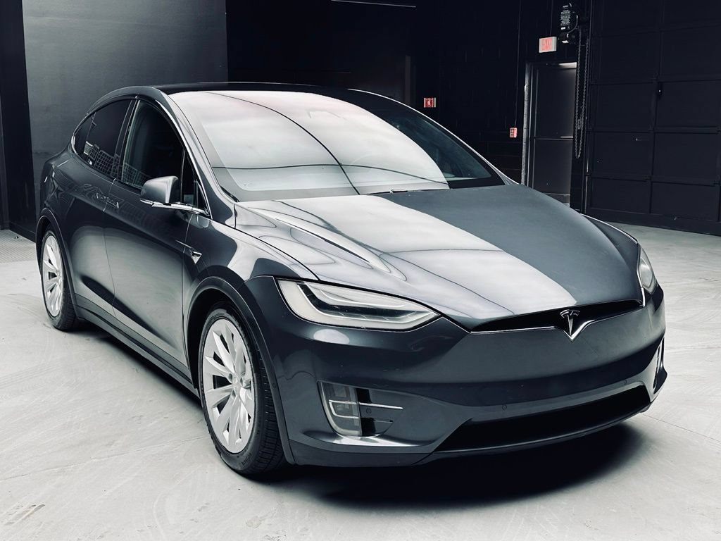 Used 2016 Tesla Model X 90D AWD/4WD image 8