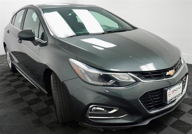 Used 2018 Chevrolet Cruze LT w/ Convenience Package FWD image 10