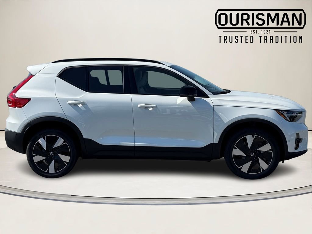 New 2026 Volvo EX40 Plus w/ Climate Package AWD/4WD image 2
