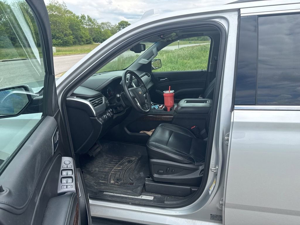 Used 2017 Chevrolet Tahoe LT AWD/4WD image 5