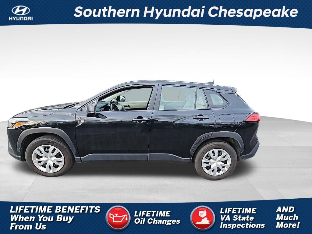 Used 2023 Toyota Corolla Cross L image 1