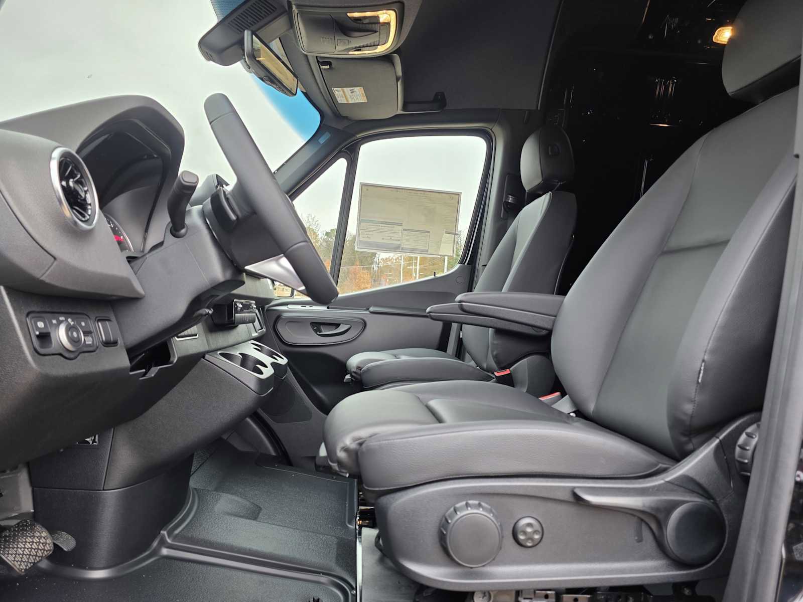 New 2026 Mercedes-Benz Sprinter 2500 image 14