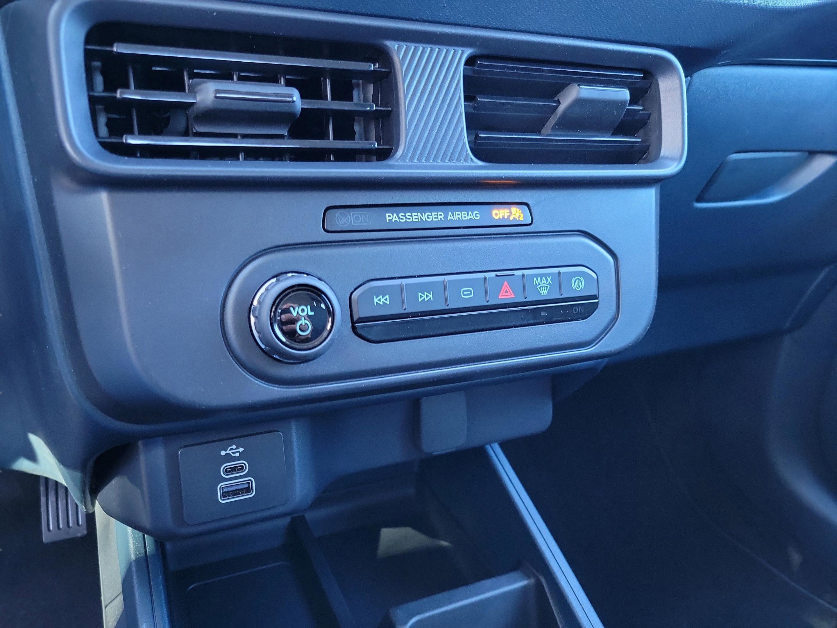 New 2026 Ford Maverick XL w/ Equipment Group 101A image 18