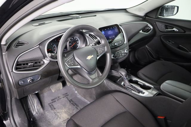 Used 2024 Chevrolet Malibu LT FWD image 24