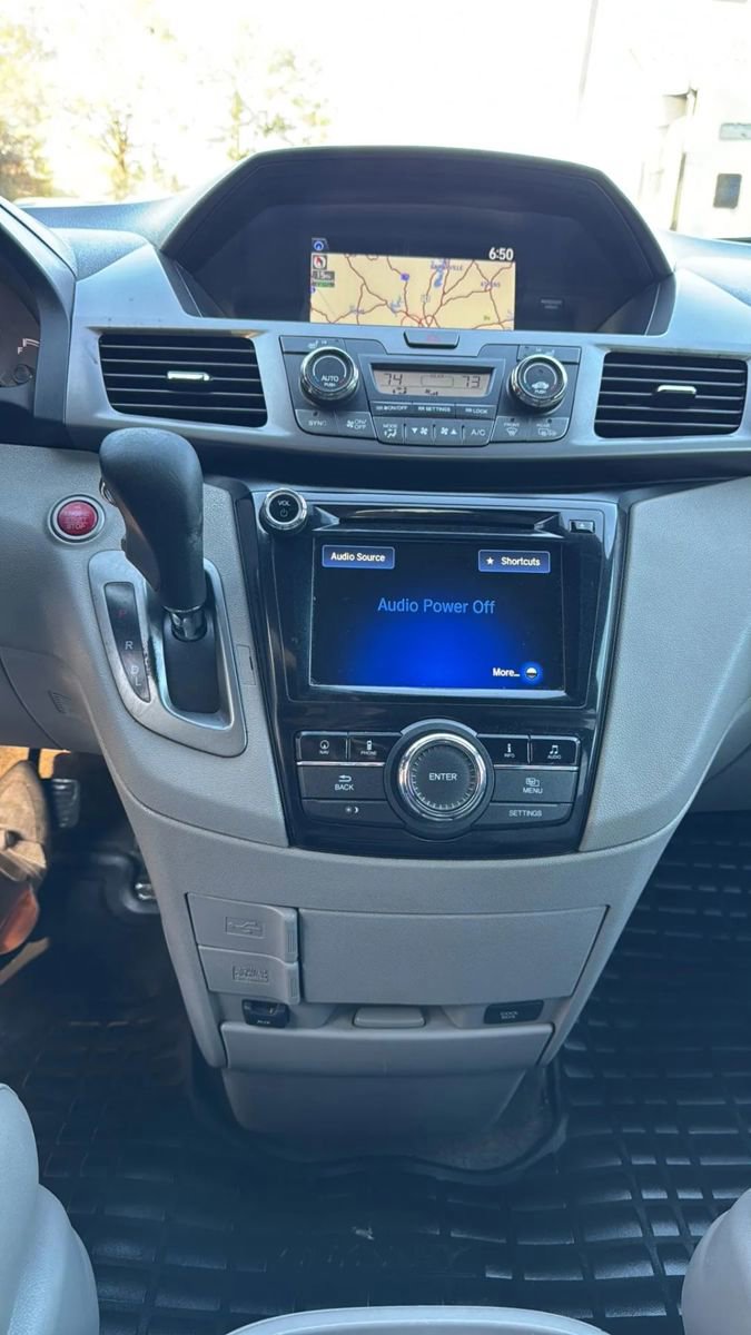 Used 2015 Honda Odyssey EX-L image 12