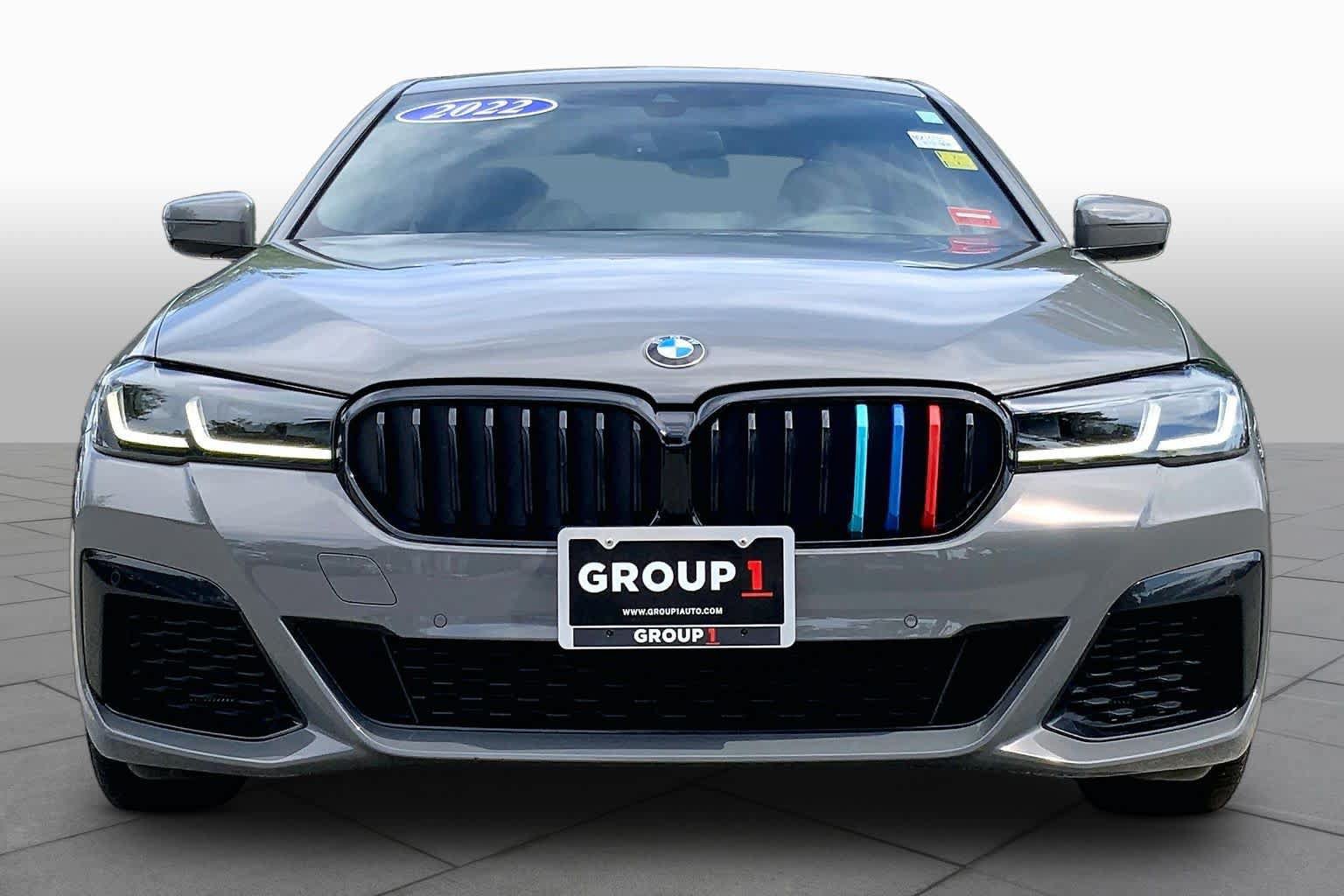 Used 2022 BMW 540i xDrive w/ M Sport Package AWD/4WD image 4