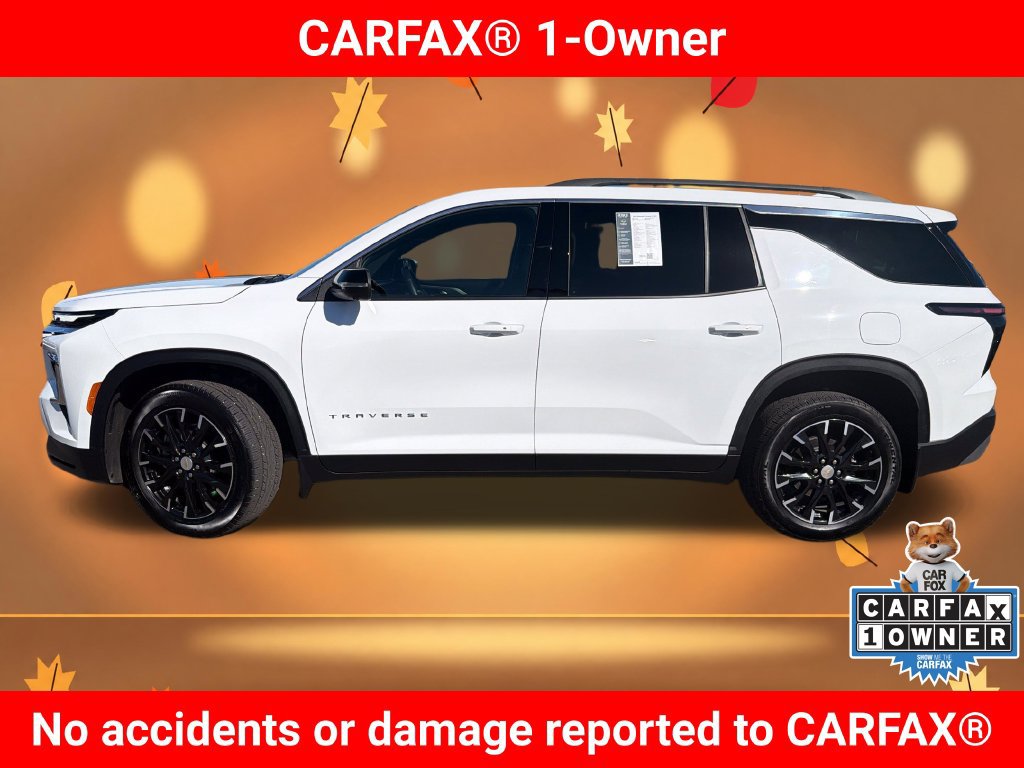 Certified 2025 Chevrolet Traverse LT w/ Sun and Wheel Package AWD/4WD image 2