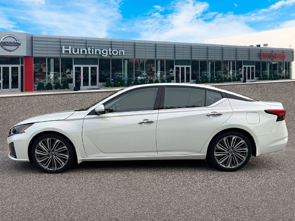 Certified 2025 Nissan Altima 2.5 SL FWD image 6