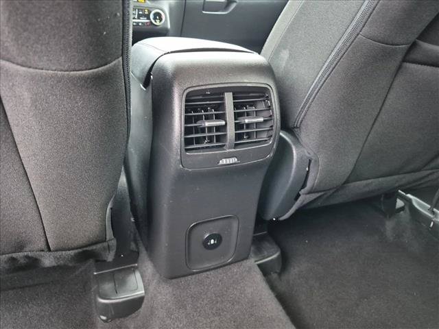 Certified 2024 Ford Escape Active AWD/4WD image 17