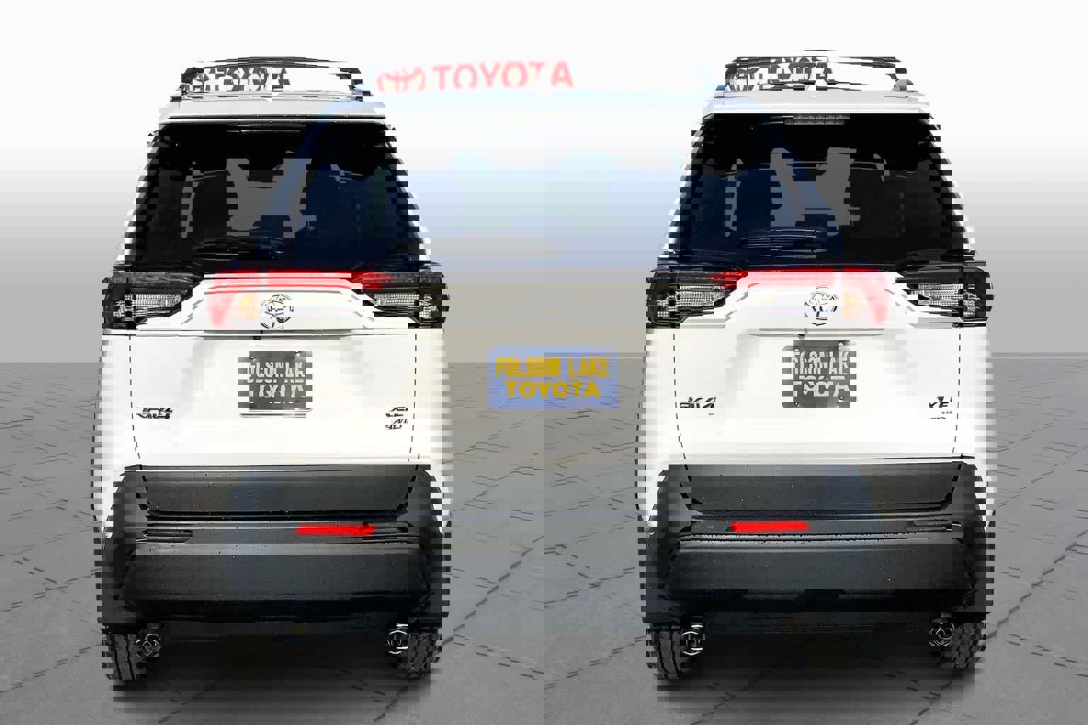 New 2025 Toyota RAV4 XLE image 4