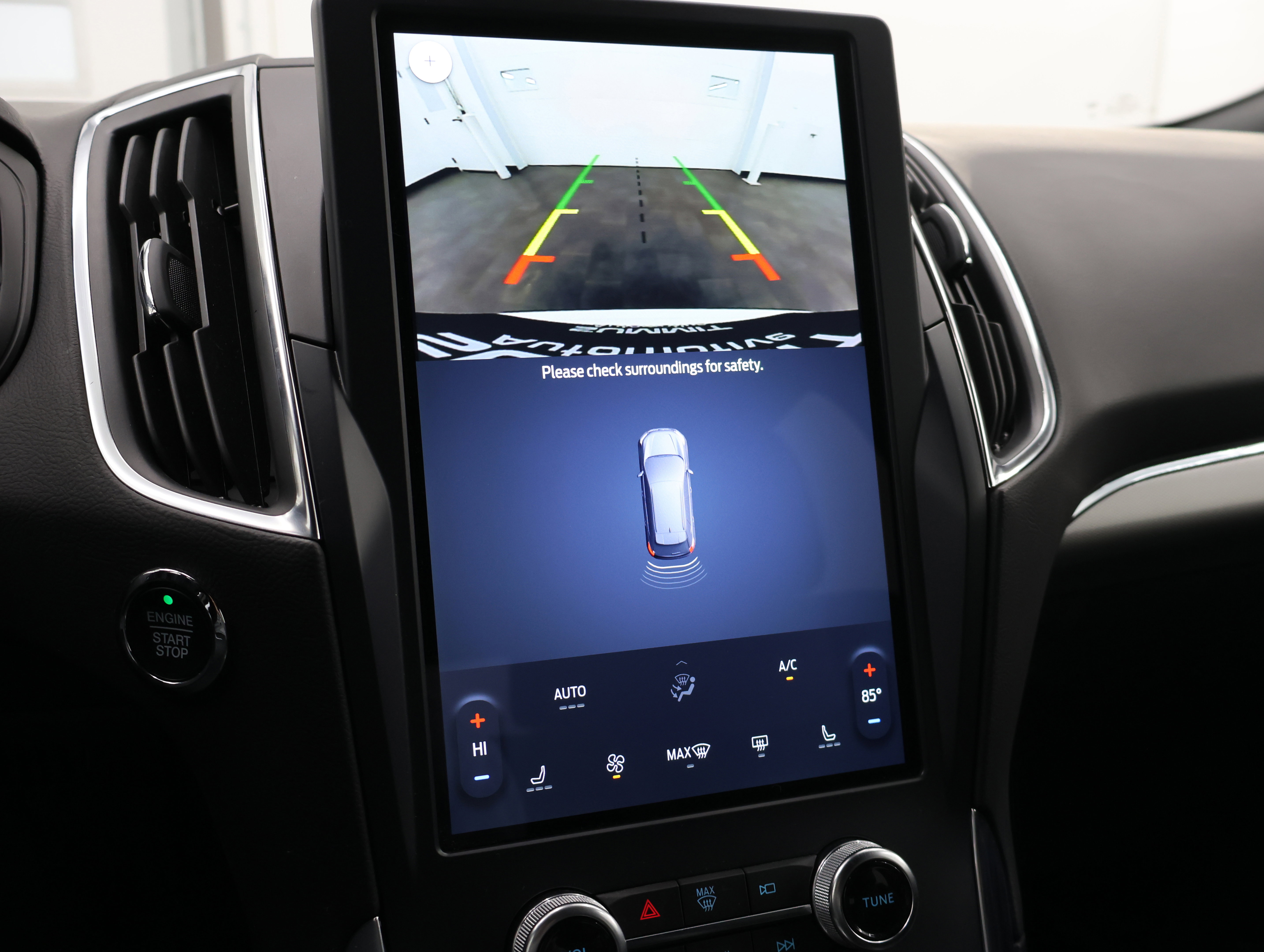 Used 2023 Ford Edge ST image 16