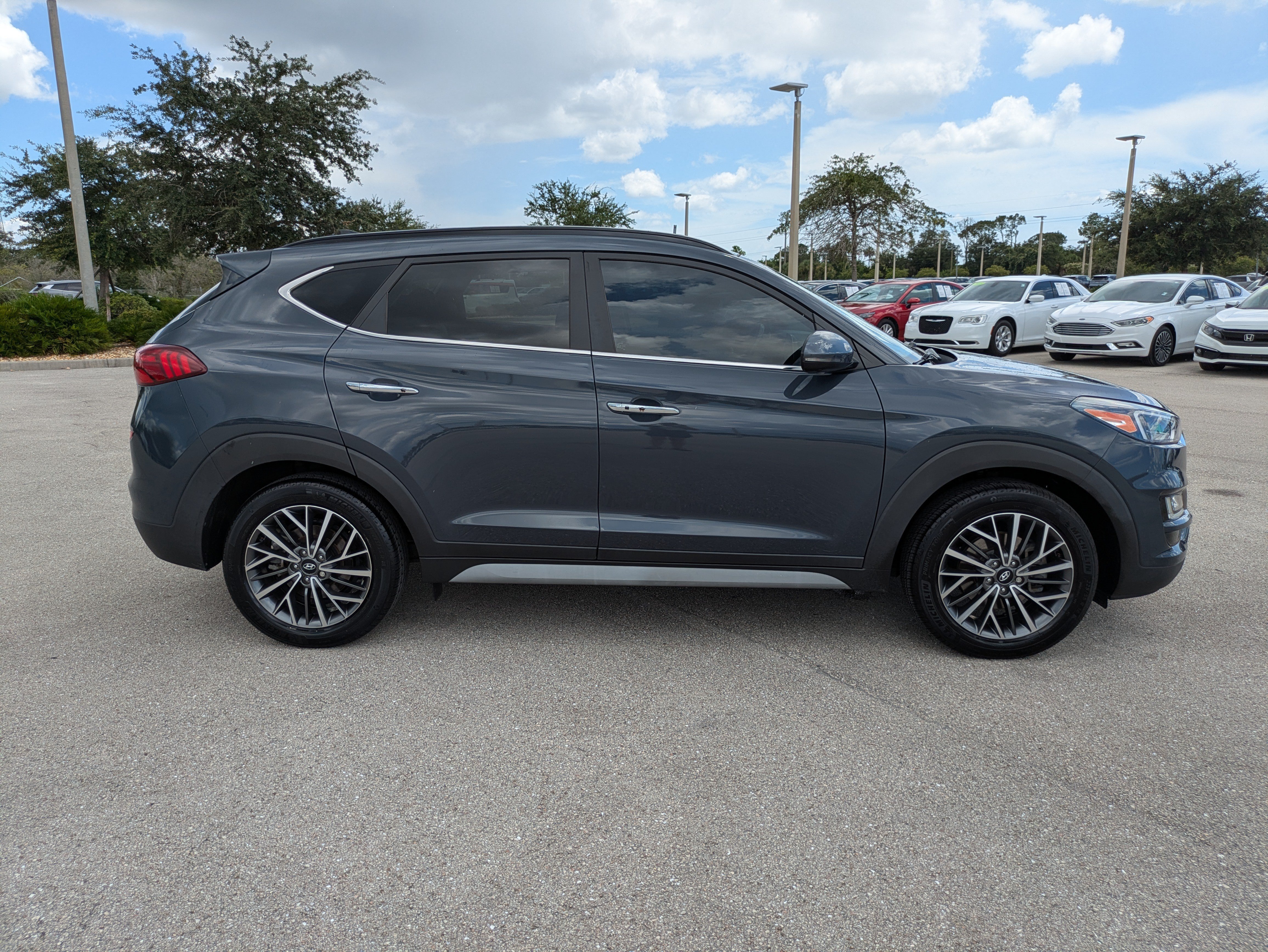 Used 2021 Hyundai Tucson Ultimate FWD image 3